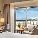 Rezort Radisson Blu & 5*