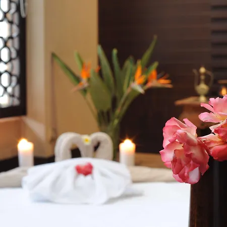 Radisson Blu & 5*