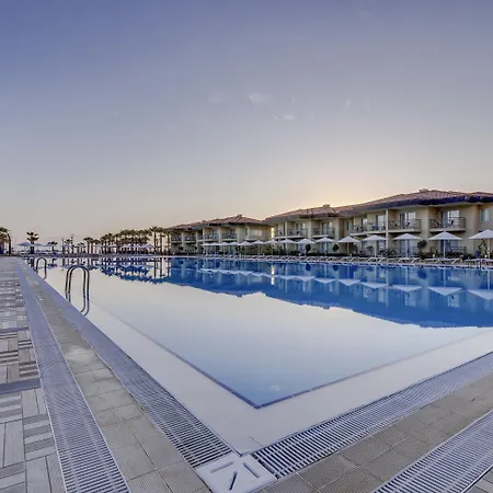 Radisson Blu & Resort Çeşme