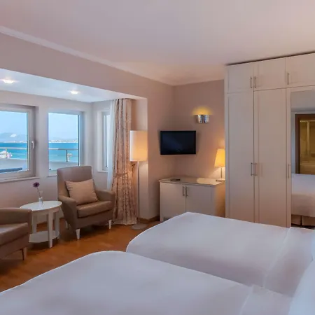 Resort Radisson Blu &