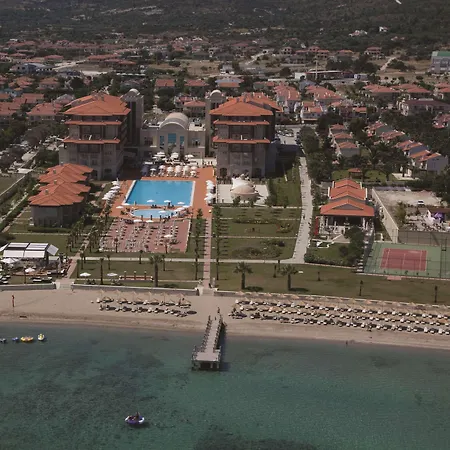 Radisson Blu &