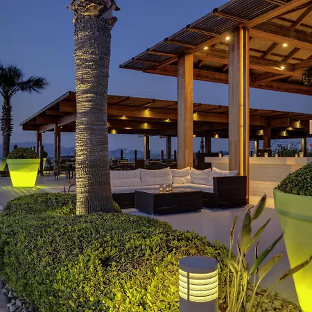 Radisson Blu & Çeşme