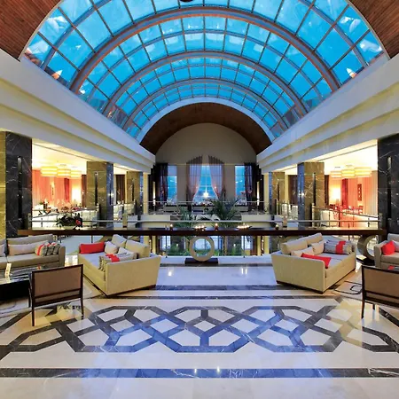 Resort Radisson Blu &
