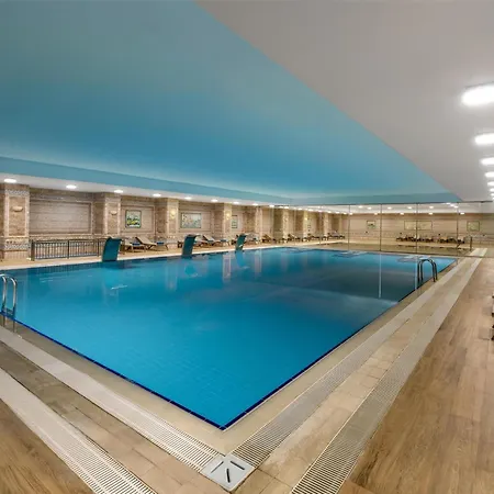 Radisson Blu & Θέρετρο Çeşme