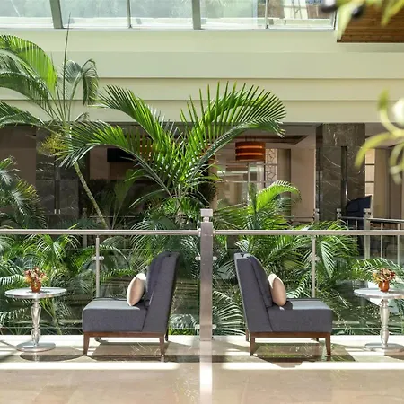 Θέρετρο Radisson Blu & Çeşme