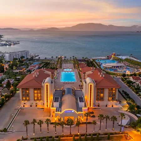 وسبا راديسون بلو جيسمي 5* Çeşme